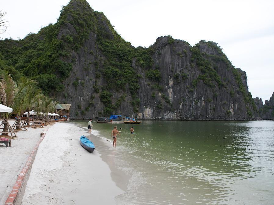 Cat Ba Sandy Beach Resort Dong Khe Sau Esterno foto