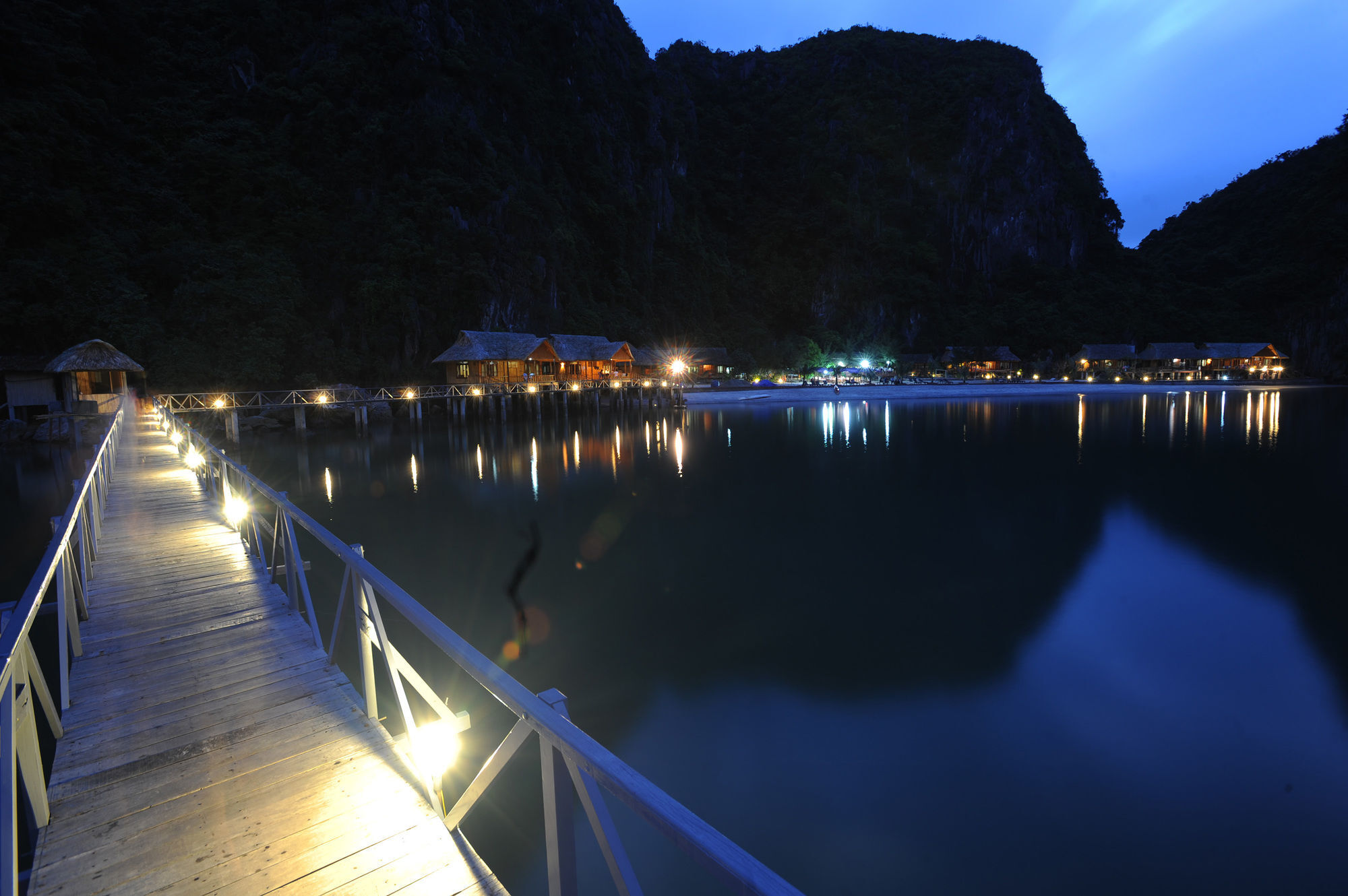 Cat Ba Sandy Beach Resort Dong Khe Sau Esterno foto