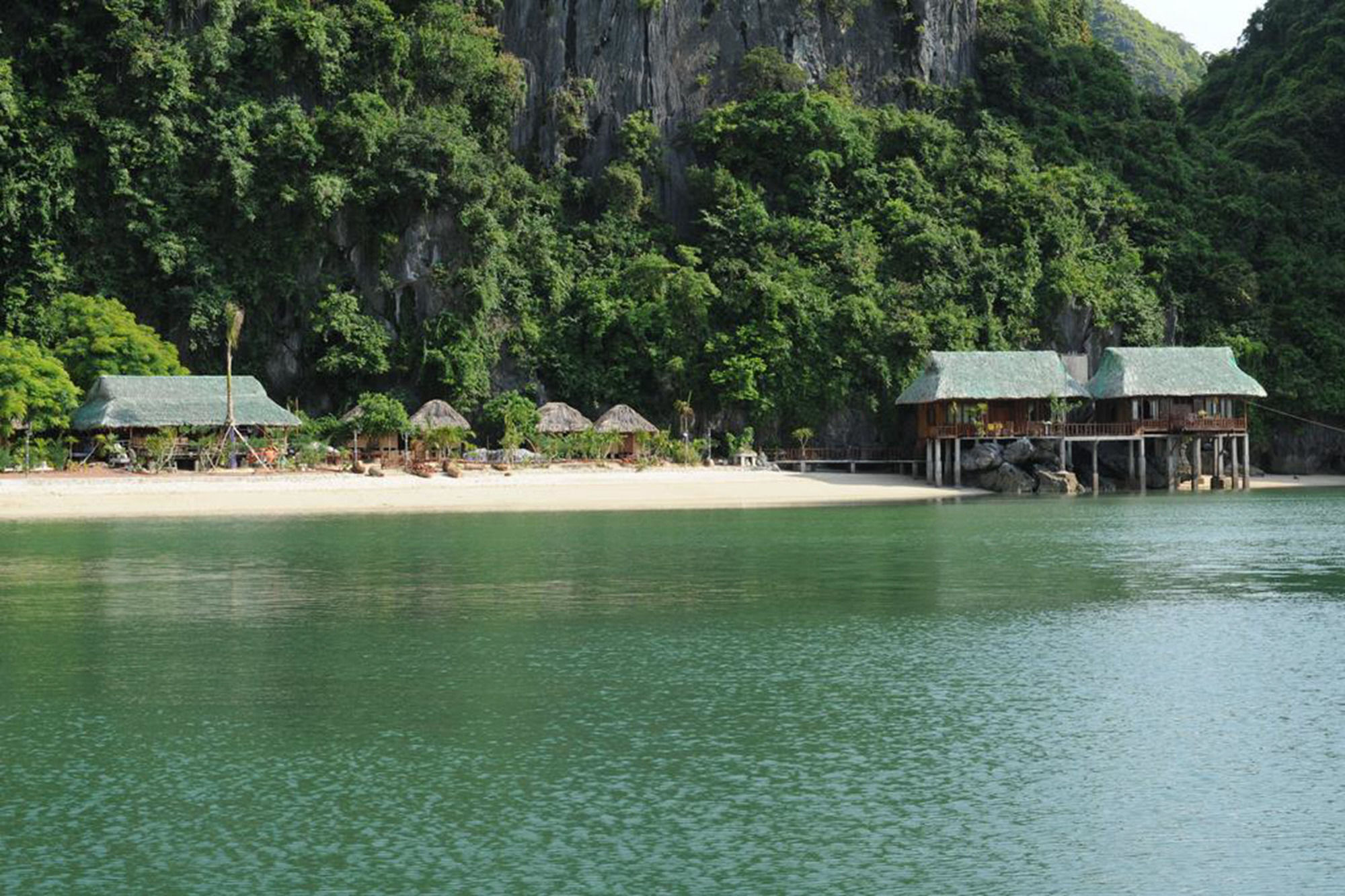 Cat Ba Sandy Beach Resort Dong Khe Sau Esterno foto